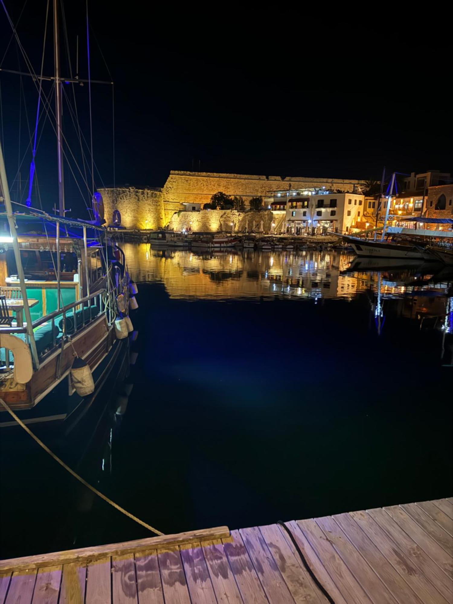 Royal Residence Kyrenia Kyrenia  Bagian luar foto